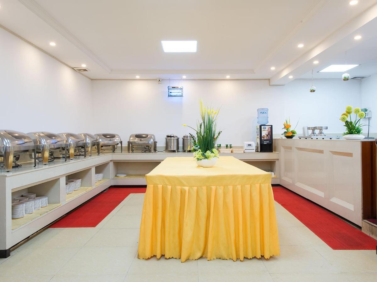 Vienna Hotel Banxuegang Road เซินเจิ้น ภายนอก รูปภาพ